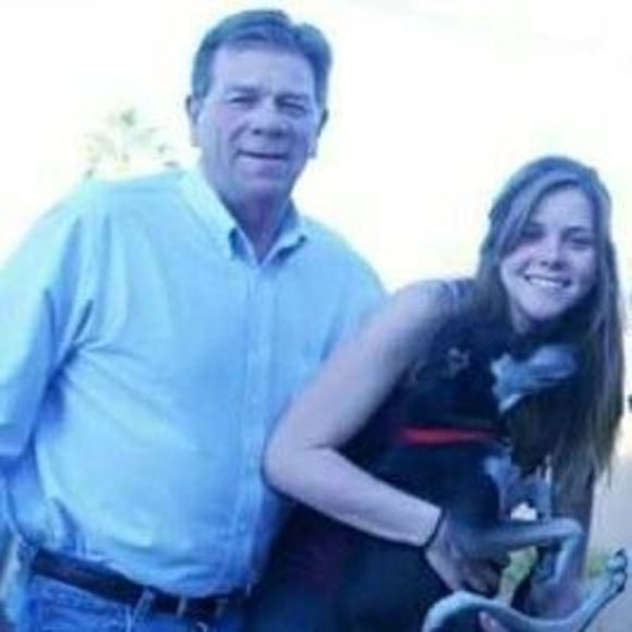 Meet your Posher, Amanda - Picture 1 of 1